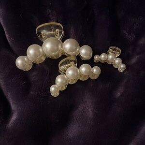 Elegant Pearl Hair Claw Clip Set